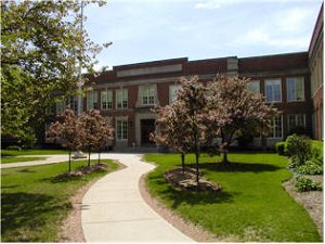 Picture of Pierce Middle School in Sprint Picture of Pierce Middle School in Sprint