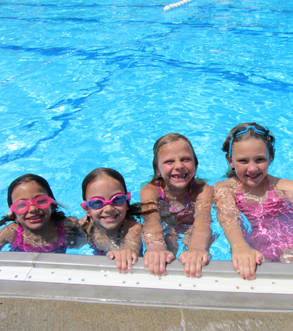kids swimming 